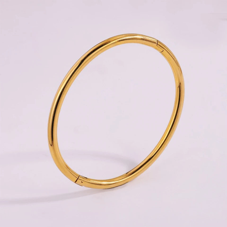 Gold Plated Stainless Steel Bangles W12