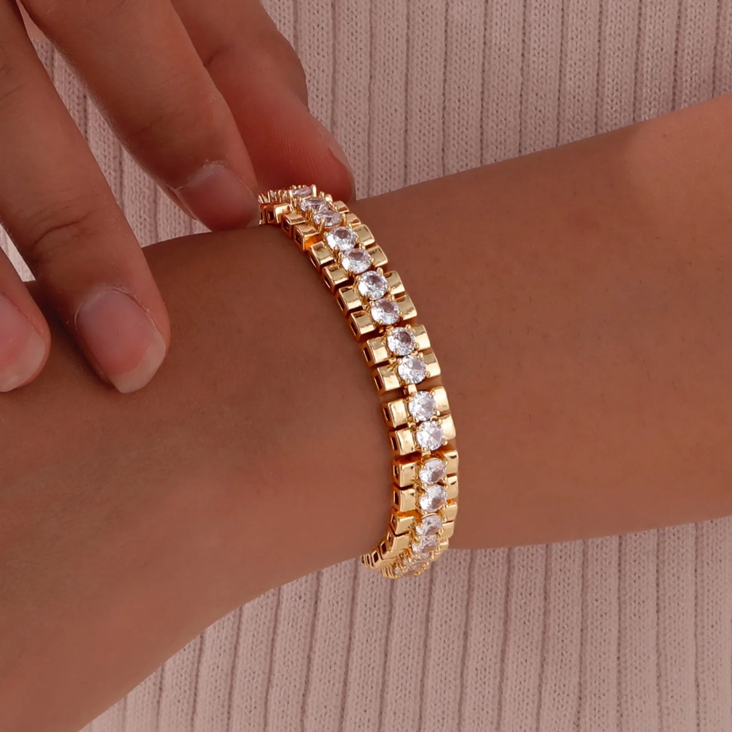Gold Plated Chain & Link Bracelet W1