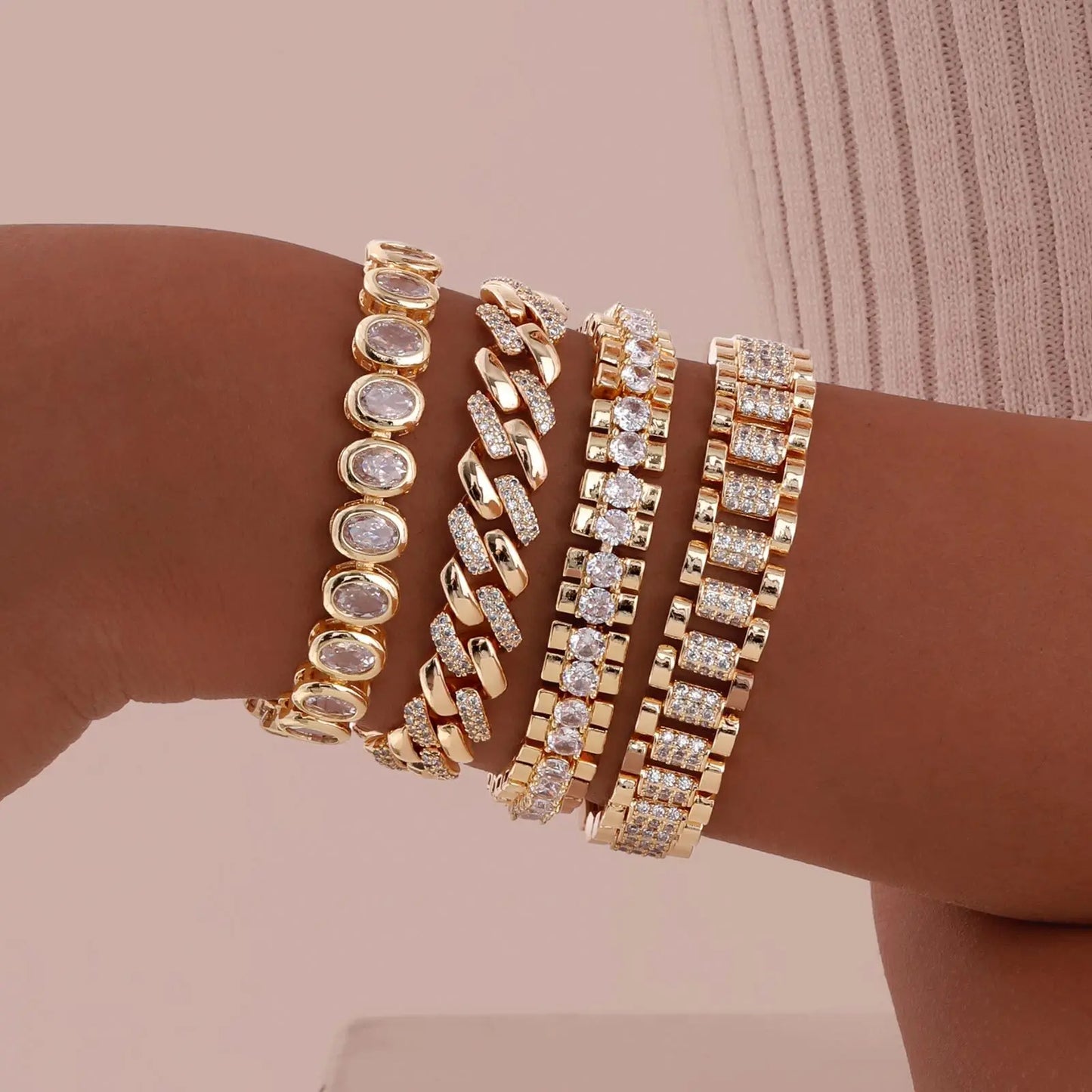 Gold Plated Chain & Link Bracelet W1