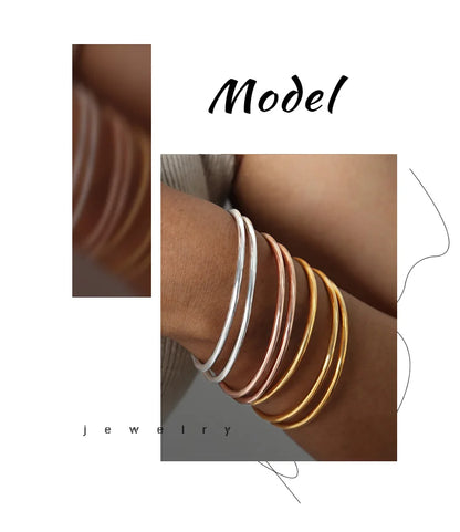 Gold Plated Round Bangle (Single piece) W6